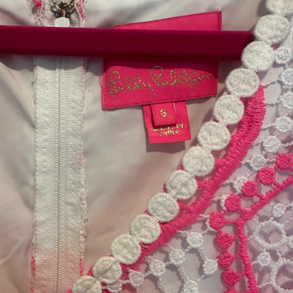 Lilly Pulitzer Lottie Romper - Picture 2 of 4